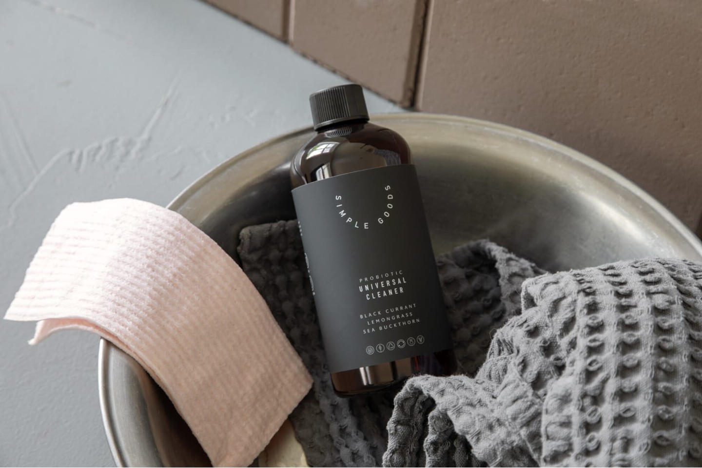 Simple Goods - Universal Rengøringsmiddel 500ml - Citrongræs Solbær