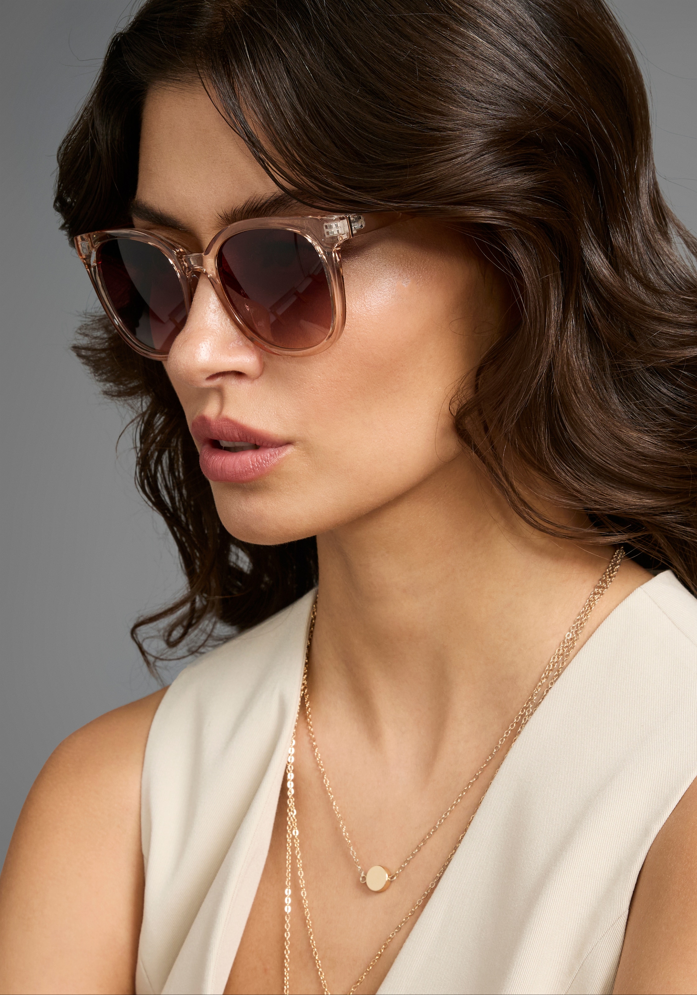 Laura Scott Sonnenbrille mit transparentem Rahmen & goldfarbendem Detail - NEW