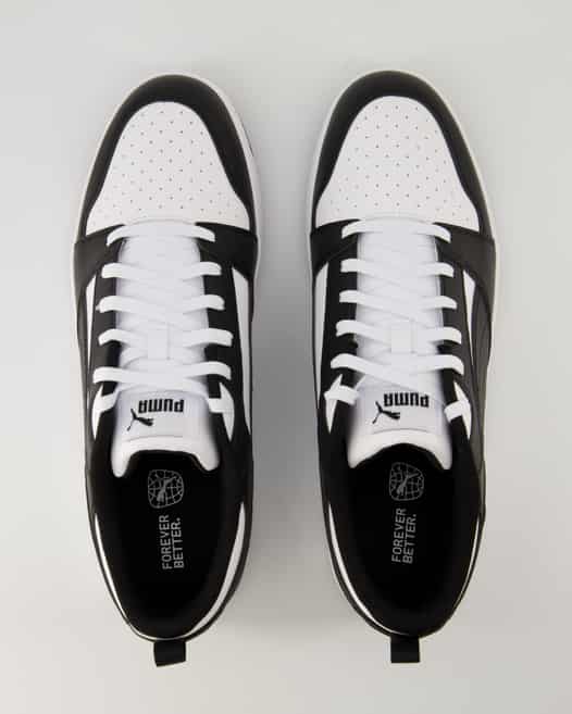Puma Rebound v6 Low Sneaker in Weiß