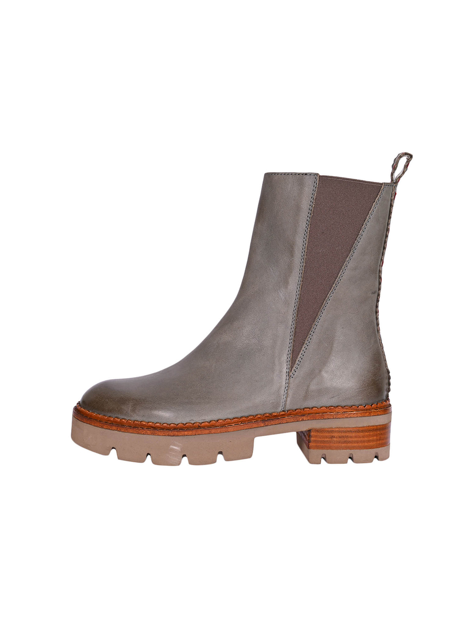 STIEFELETTE NAEMA