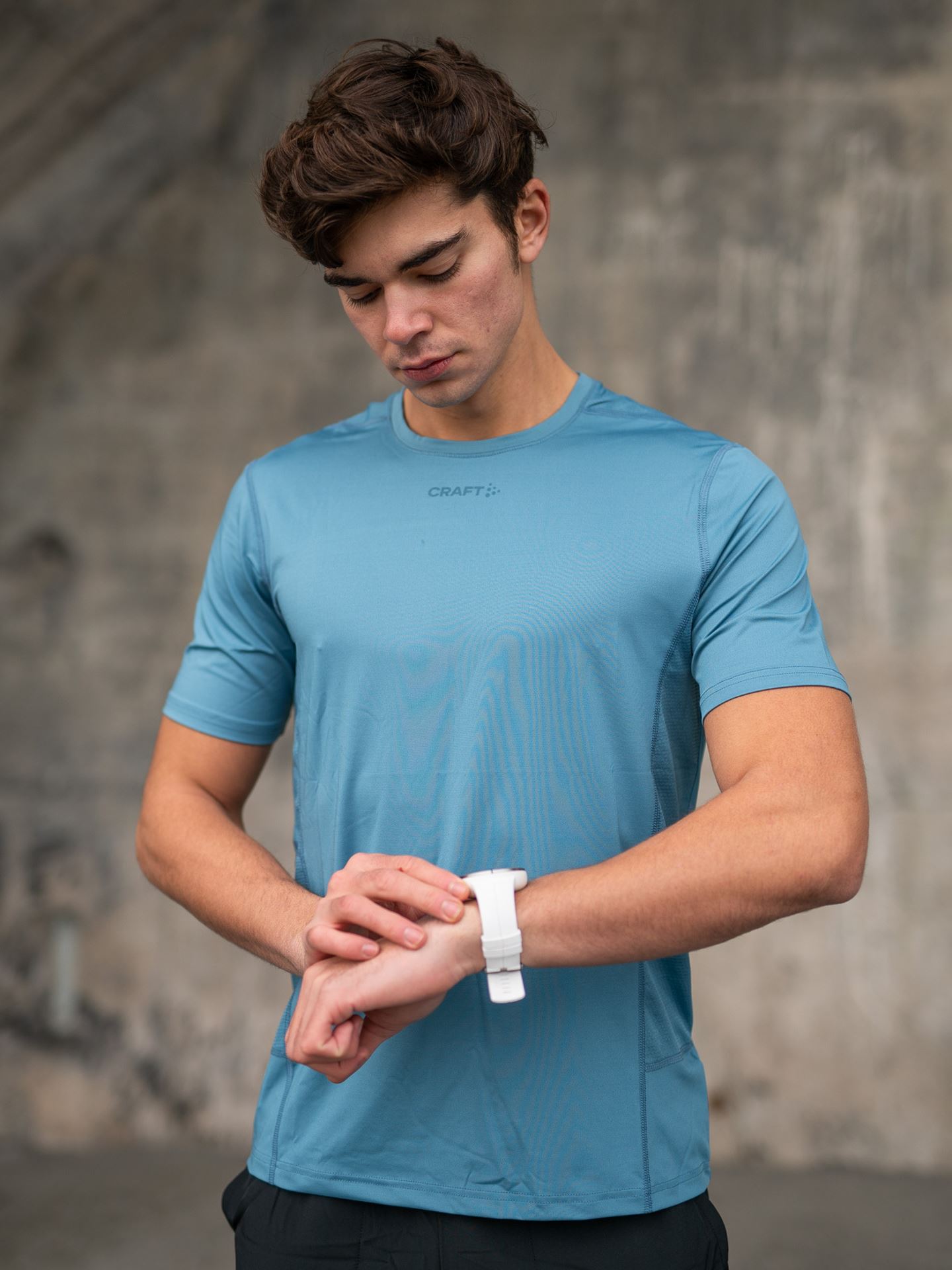 Advance Essence Short Sleeve Tee