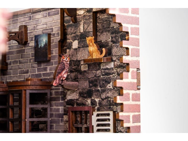 Revell Bausatz Diagon Alley Harry Potter Holzbausatz mit LED-Beleuchtung und Berührungssensor