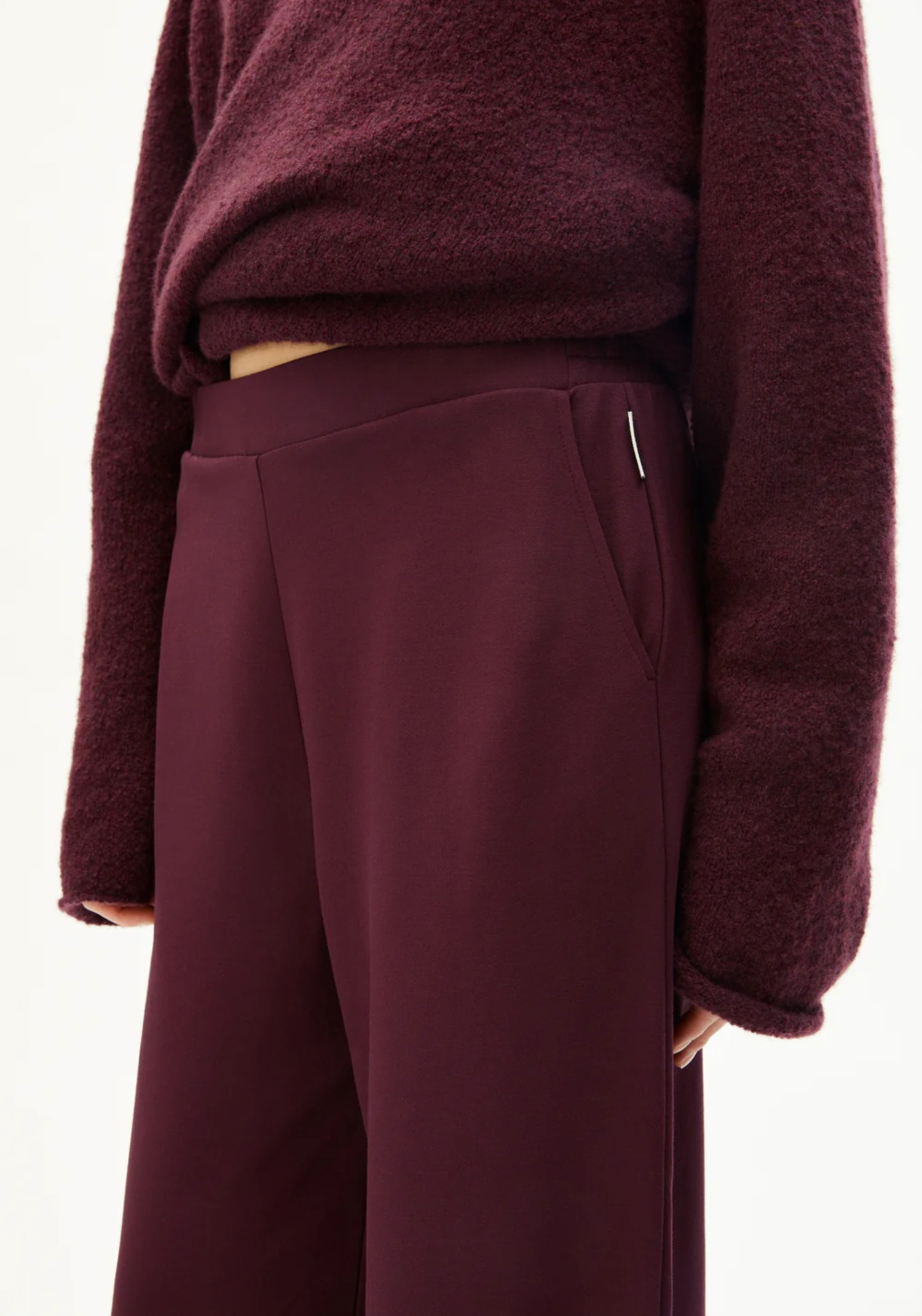 Armedangels Stoffhose Himaari Dark Cranberry