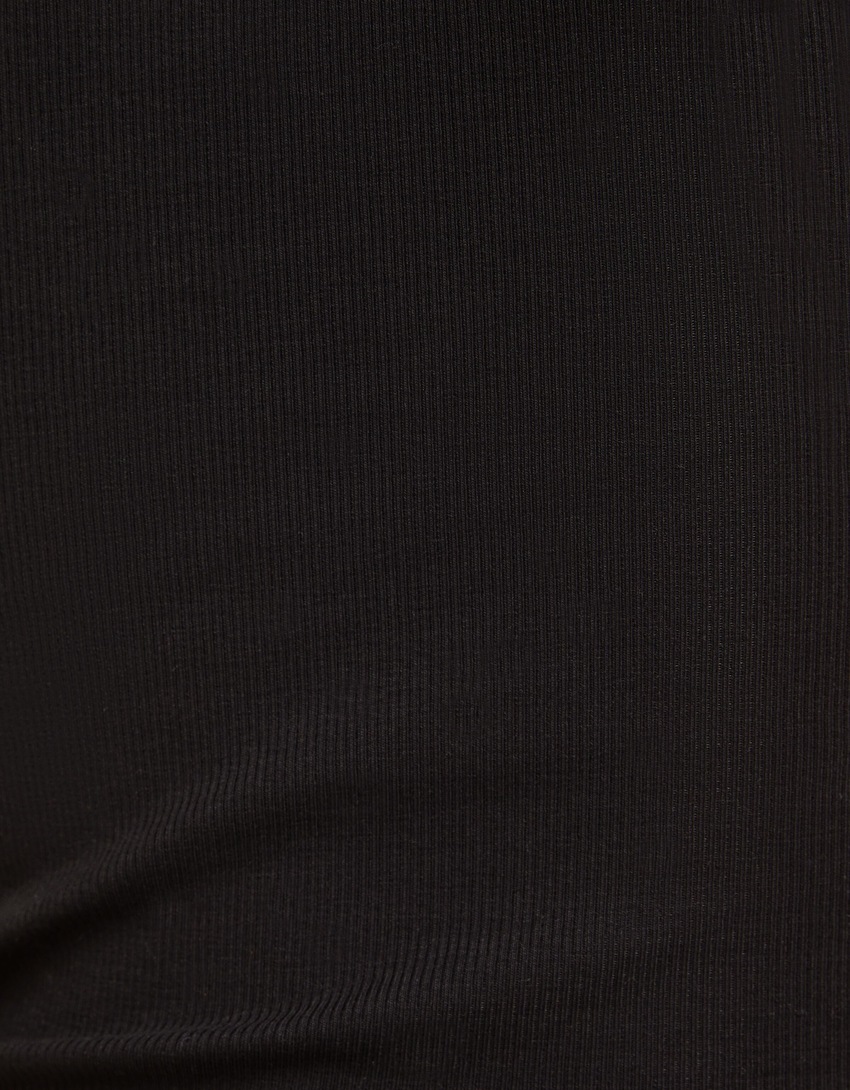 Camiseta canelada de manga curta