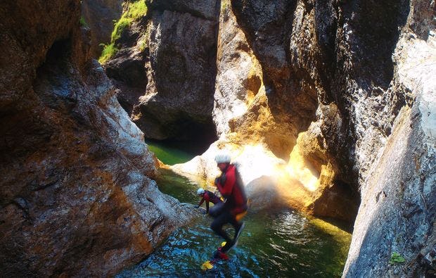 Canyoning Ganztagestour in Hallein als Geschenk