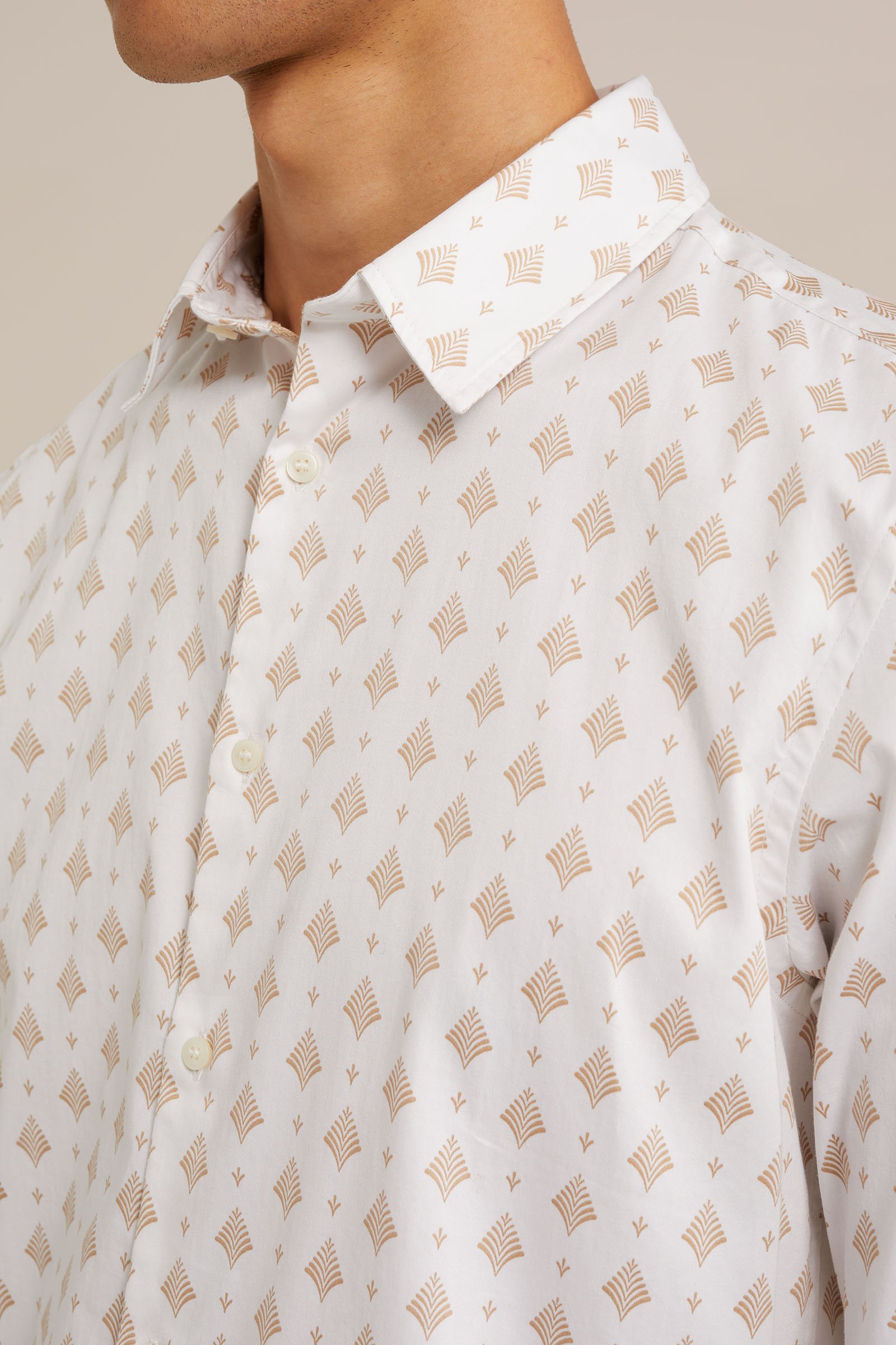 satijn look overhemd met print WE Fashion Wit