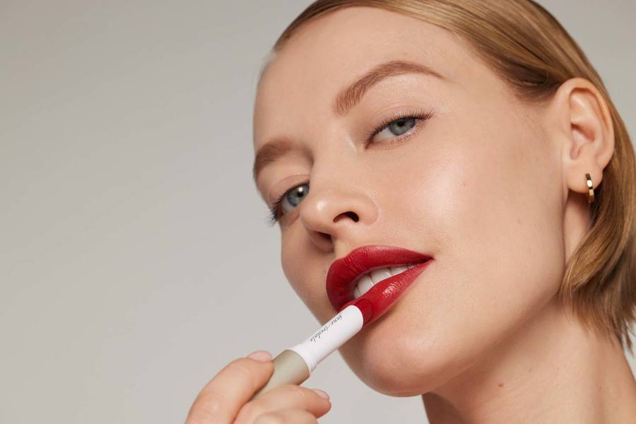 jane iredale Colorluxe Hydrating Cream Lipstick Scarlet 2g