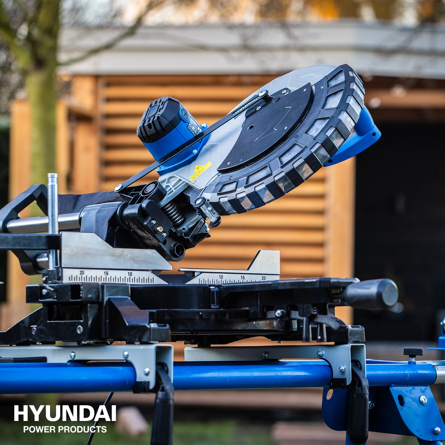 Hyundai 56256 Radiaal afkortzaag - 1800W - 305mm (2x 45°)