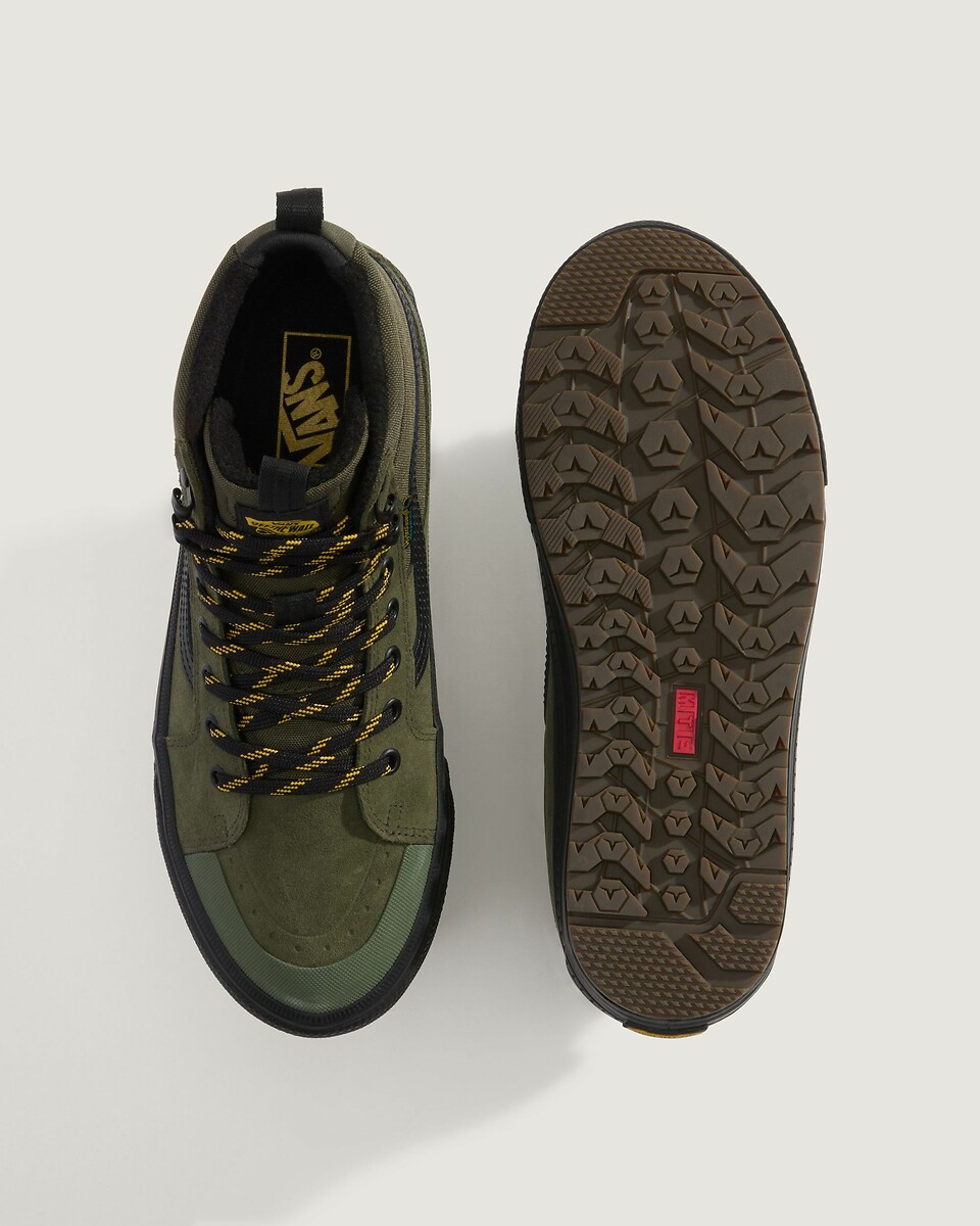 Tênis VANS SK8-Hi