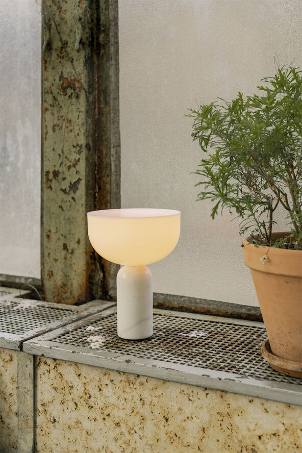New Works Kizu Portable Lamp White marble
