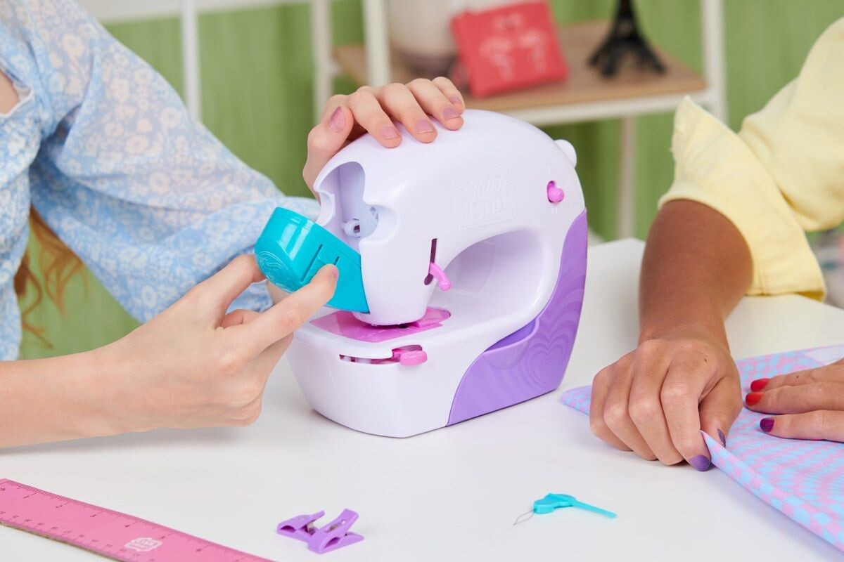 Cool Maker - Symaskine Til Børn - Stitch 'N Style Fashion Studio