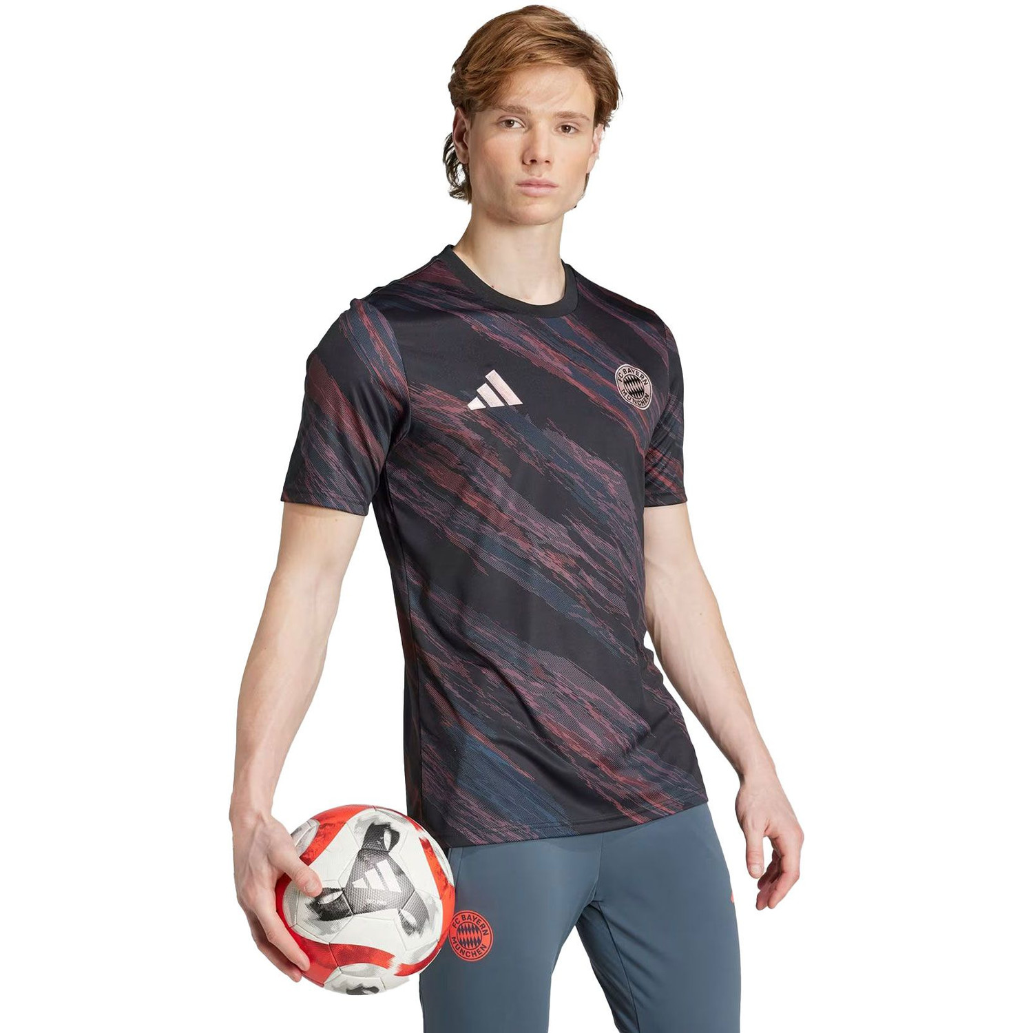 adidas Bayern München Pre-Match Shirt 2025/2026