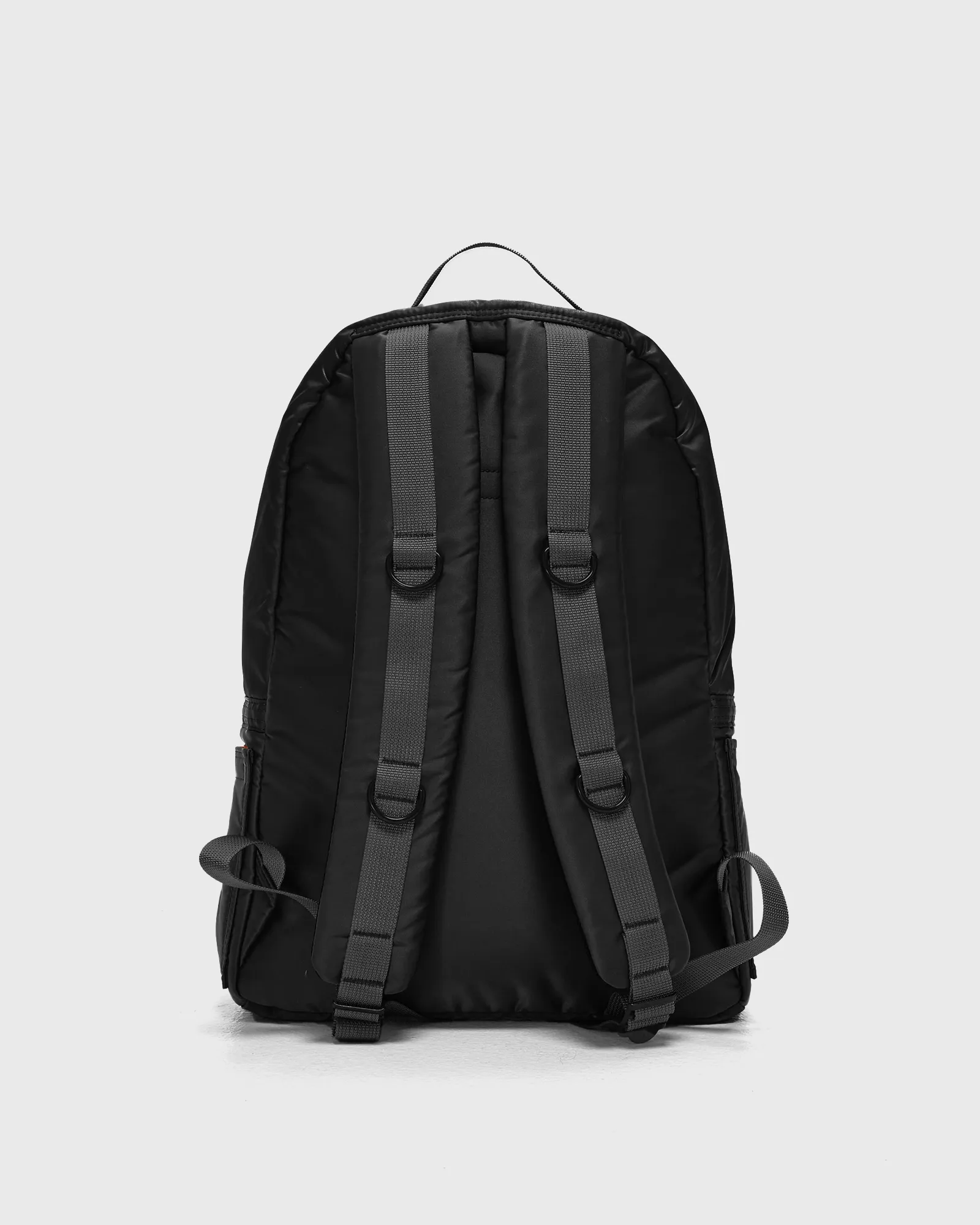 Porter-Yoshida & Co. TANKER DAY PACK