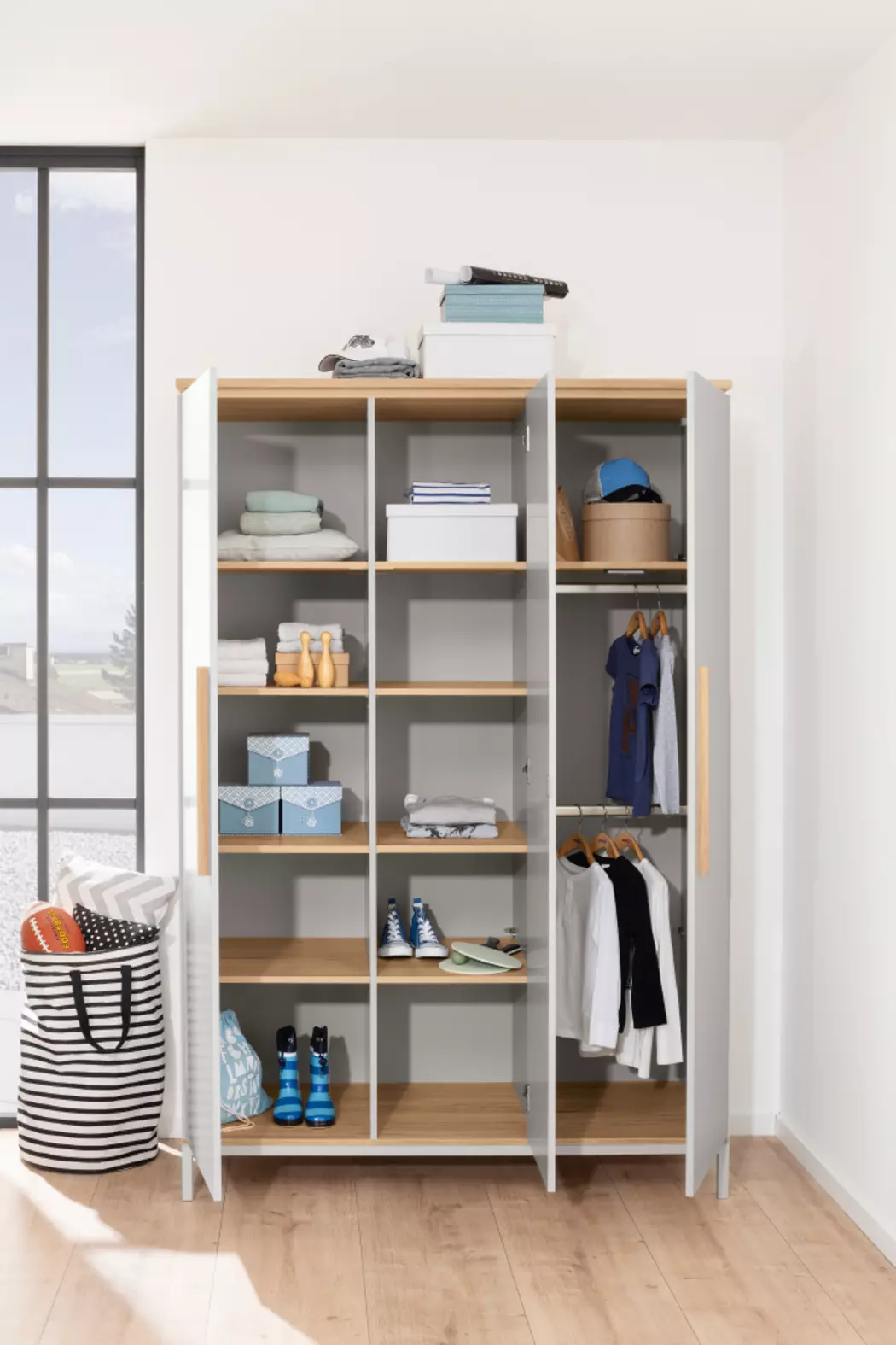 Kleiderschrank Benne 135 x 202 cm