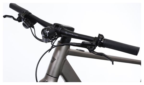 Vélo Ville Electrique Bergamont E-Sweep Tour Shimano Cues 10V Mahle 250Wh Gris 2023 - Vélo d'Exposition