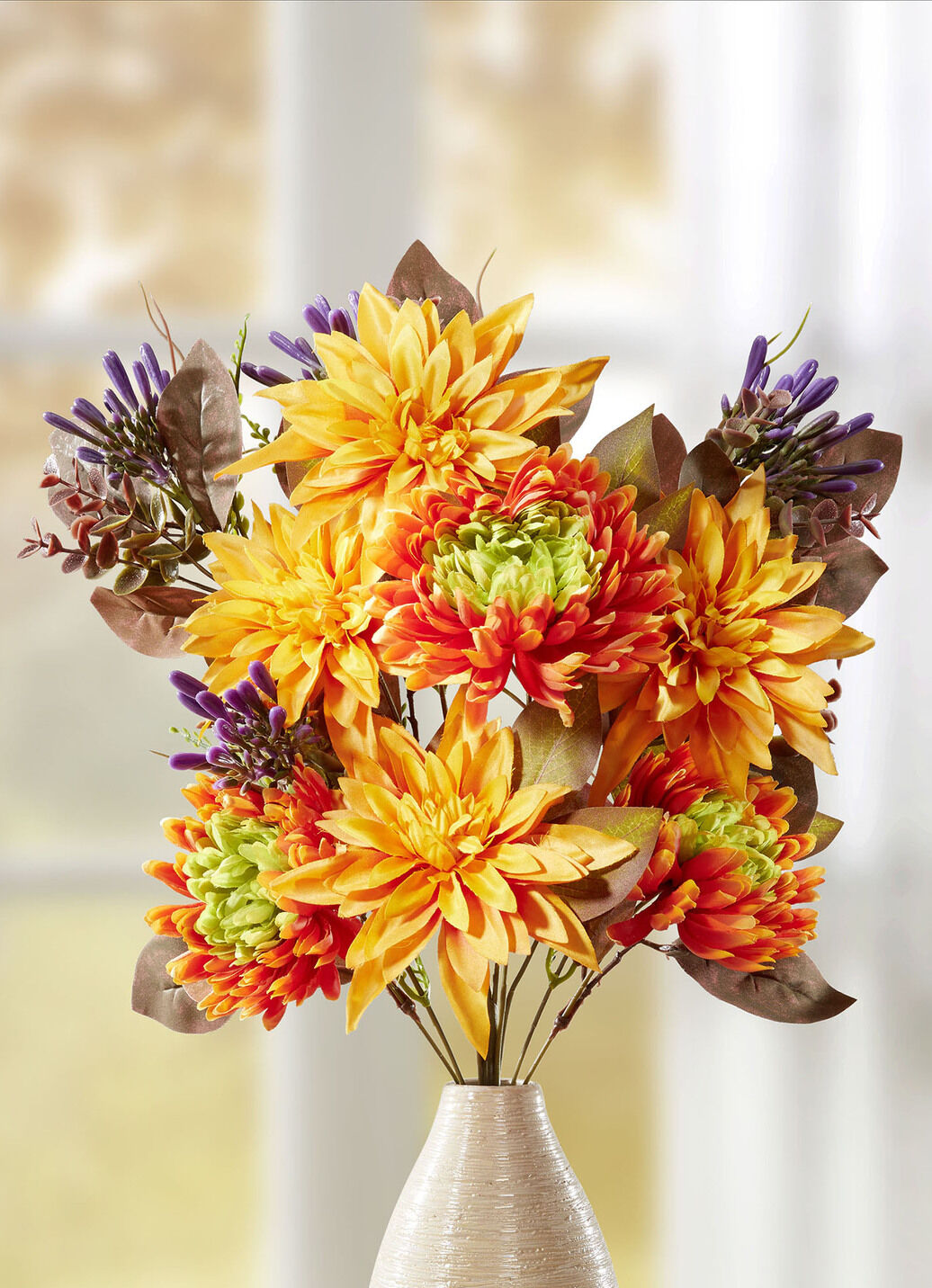 Herbstlicher Dahlien-Chrysanthemen-Strauss