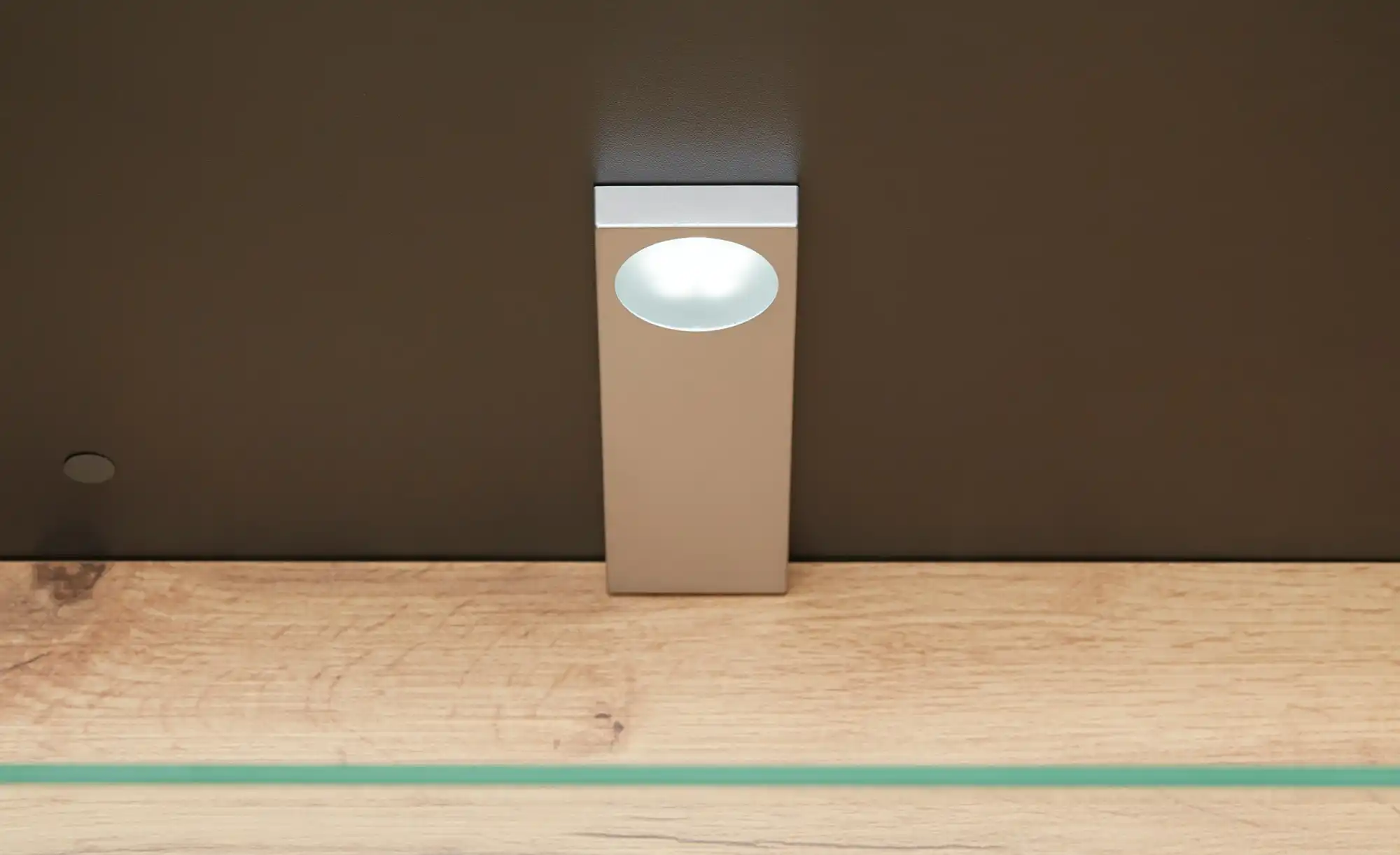 LED-Unterbauspot Light Line 10