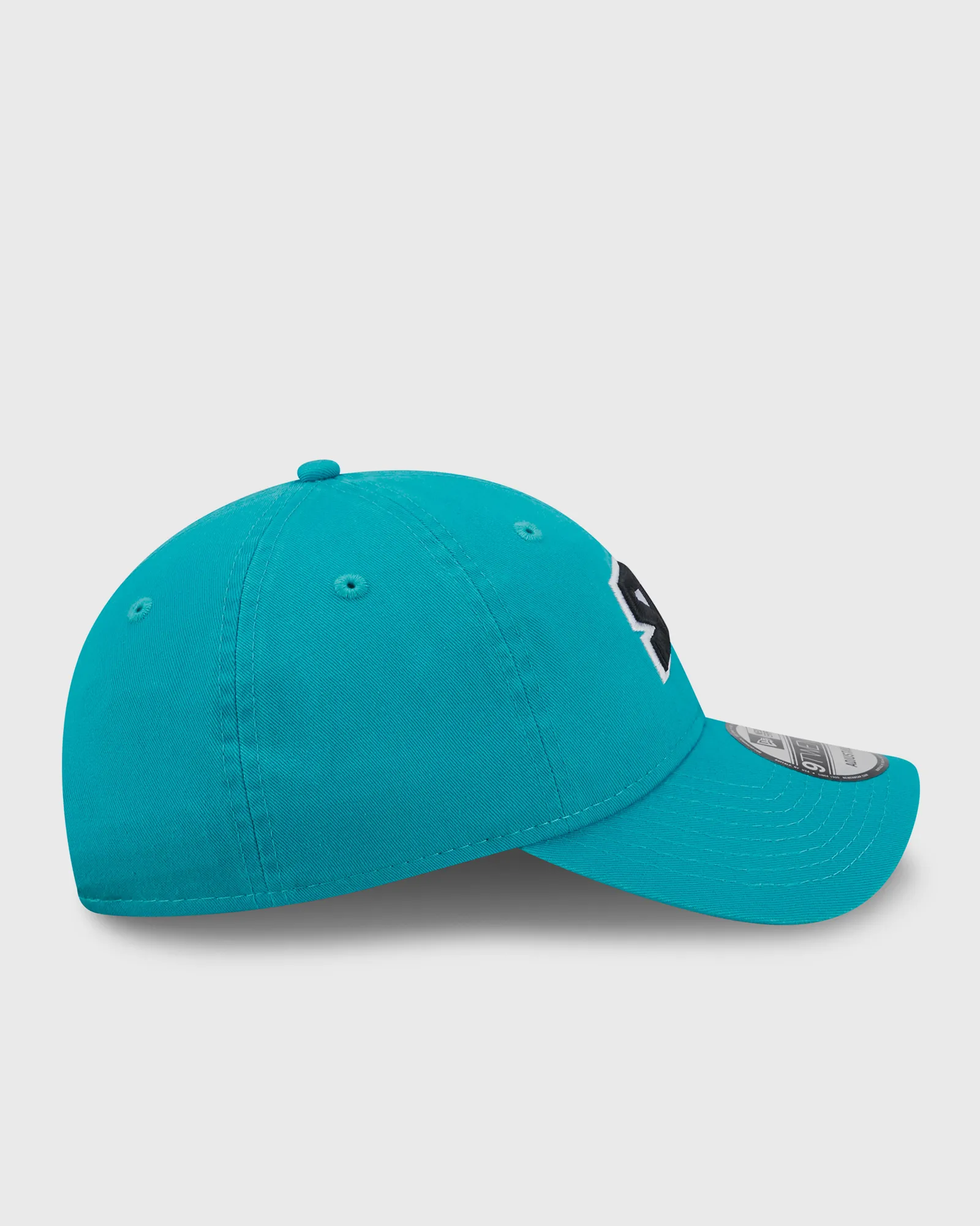 New Era 920 NBACE 22 ALT SAN ANTONIO SPURS OTC