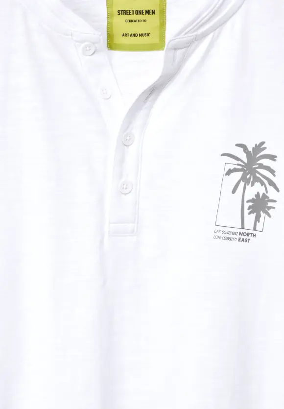 Henleyshirt in Garment Dye - White
