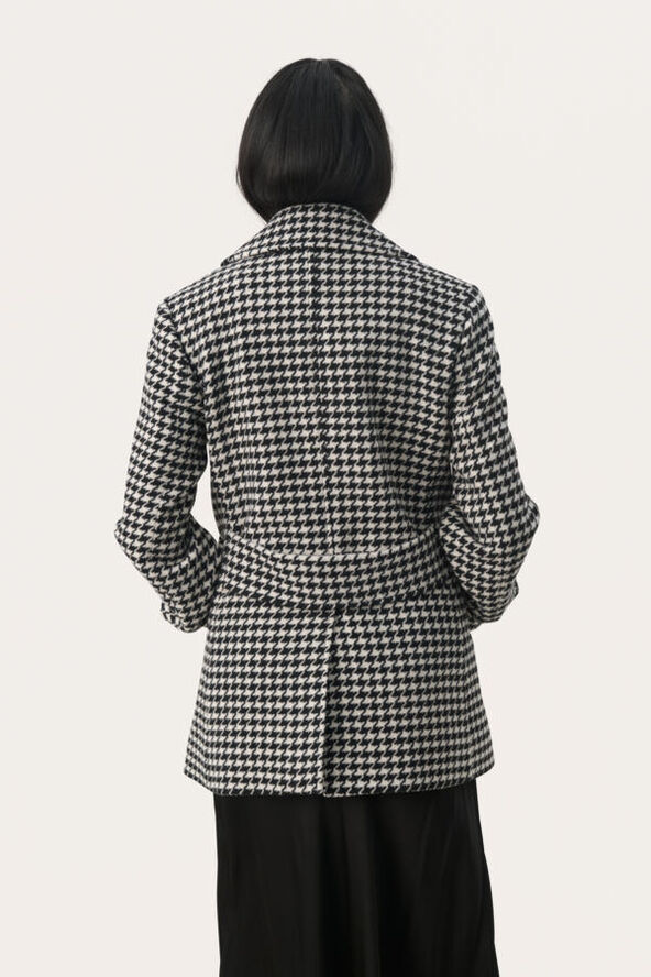 Part Two LekiaPW OTW Black houndstooth