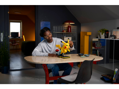 LEGO Pikachu en Pokéball (72152)