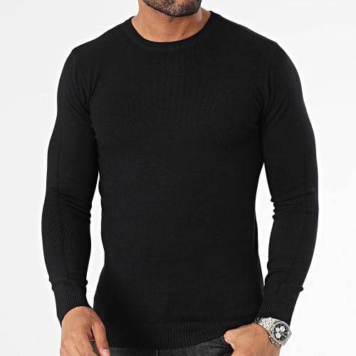 Pull Noir