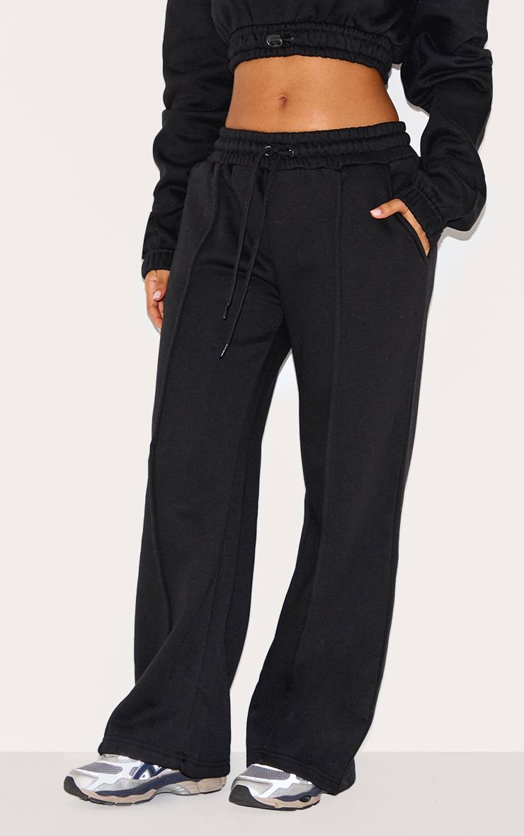 Noir Jogging Petite À Jambes Larges Avec Détails De Coutures