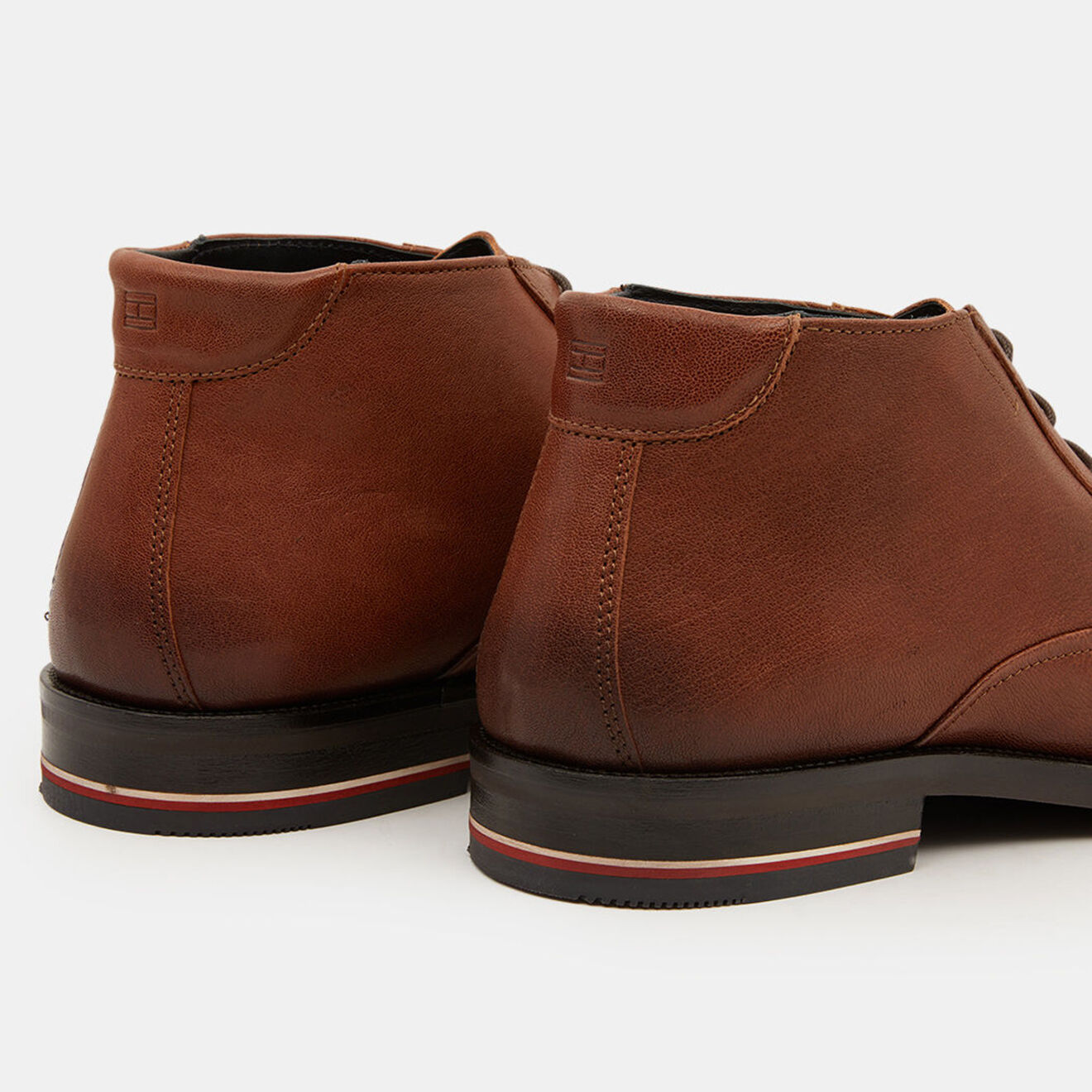 Tommy Hilfiger Desert boots en Cuir Signature cognac
