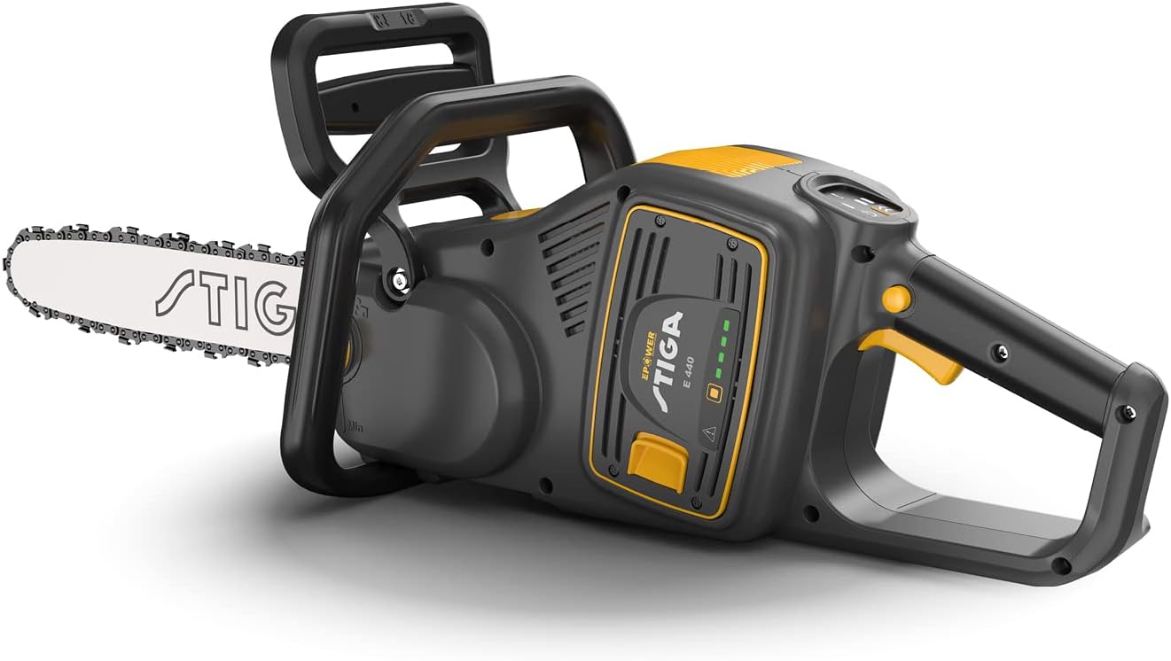 STIGA CS 700e Akku-Kettensäge, 48V ePower, 1,2 kW bürstenloser Motor, PX Low Profile Kette, LED-Panel, Soft-Touch-Griff, Akku und Ladegerät nicht enthalten
