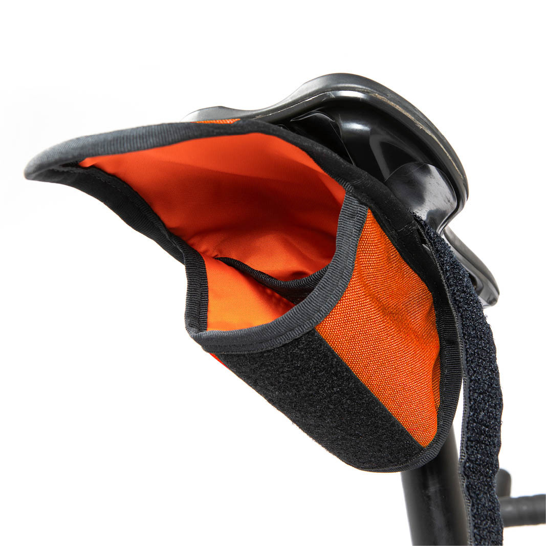 Restrap Sadeltaske, 0,6 Liter, Orange