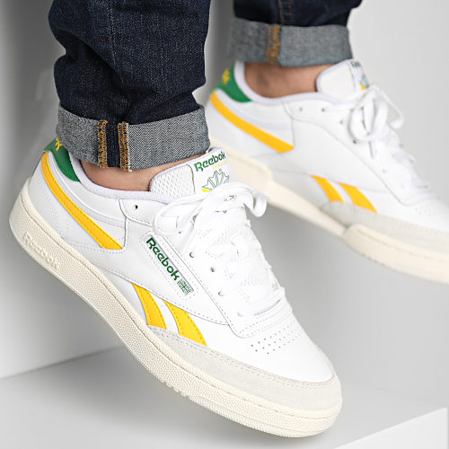 Baskets Club C Revenge HP3307 Footwear Yellow Glendale Green