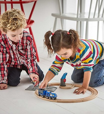 BRIO WoRød Togbane - 17 dele - Guldtransports?t 33812