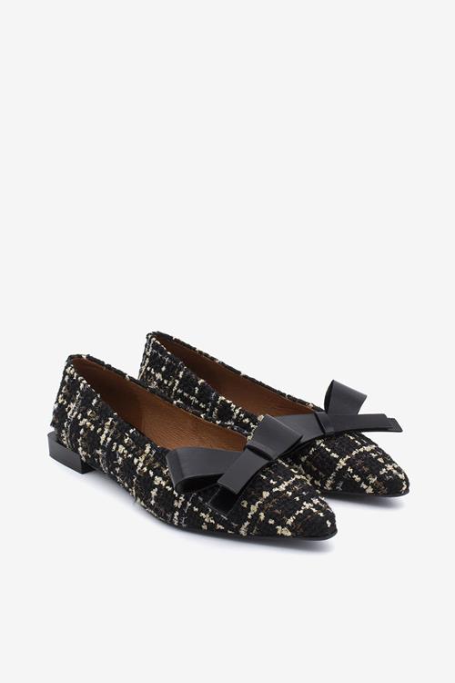 Angel Alarcon 25513 Tweed Kalea negro