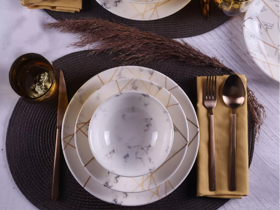 Service vaisselle 18 pièces en porcelaine - Blanc effet marbre - MURCIA