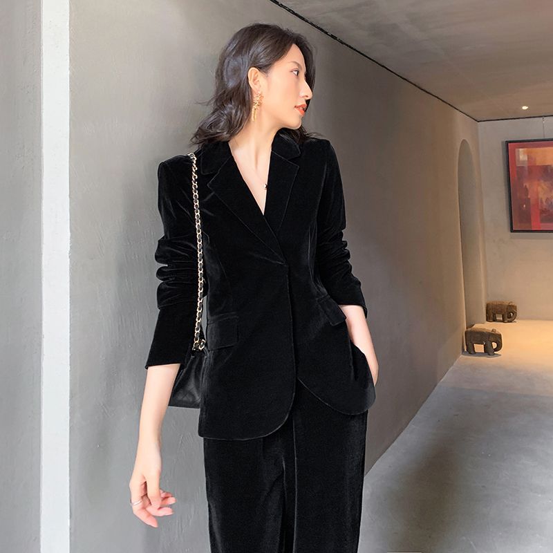 Godeko - Enkelrijs fluwelen blazer / Wijde pantalon