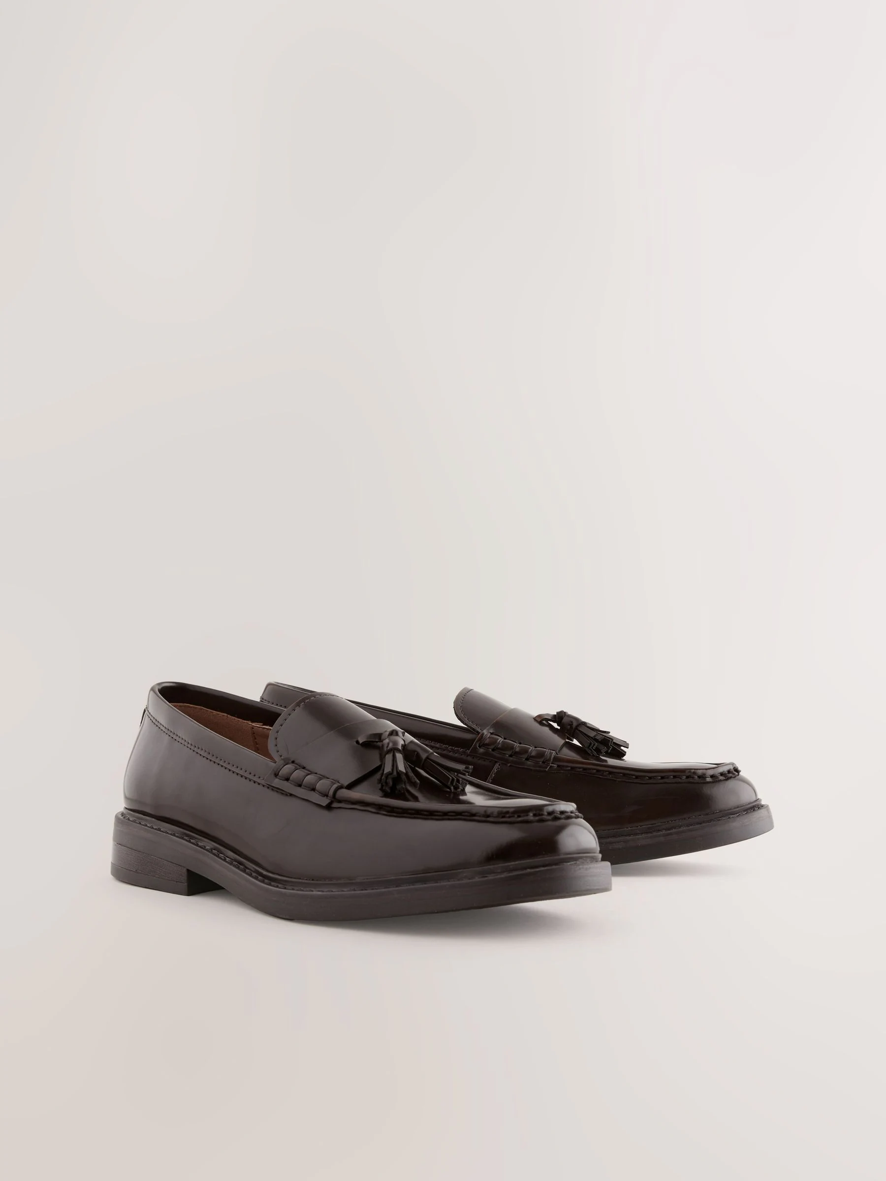 Bruin - Loafers met dikke zool en kwast
