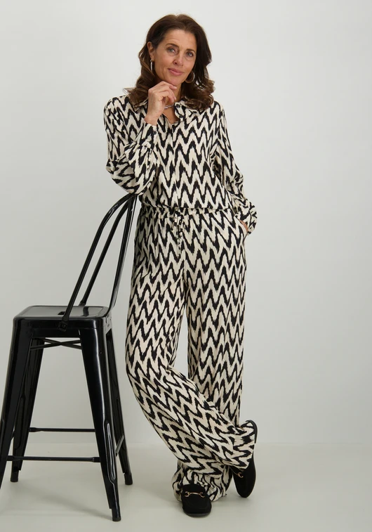 Geisha Blouse zig zag 53163-70