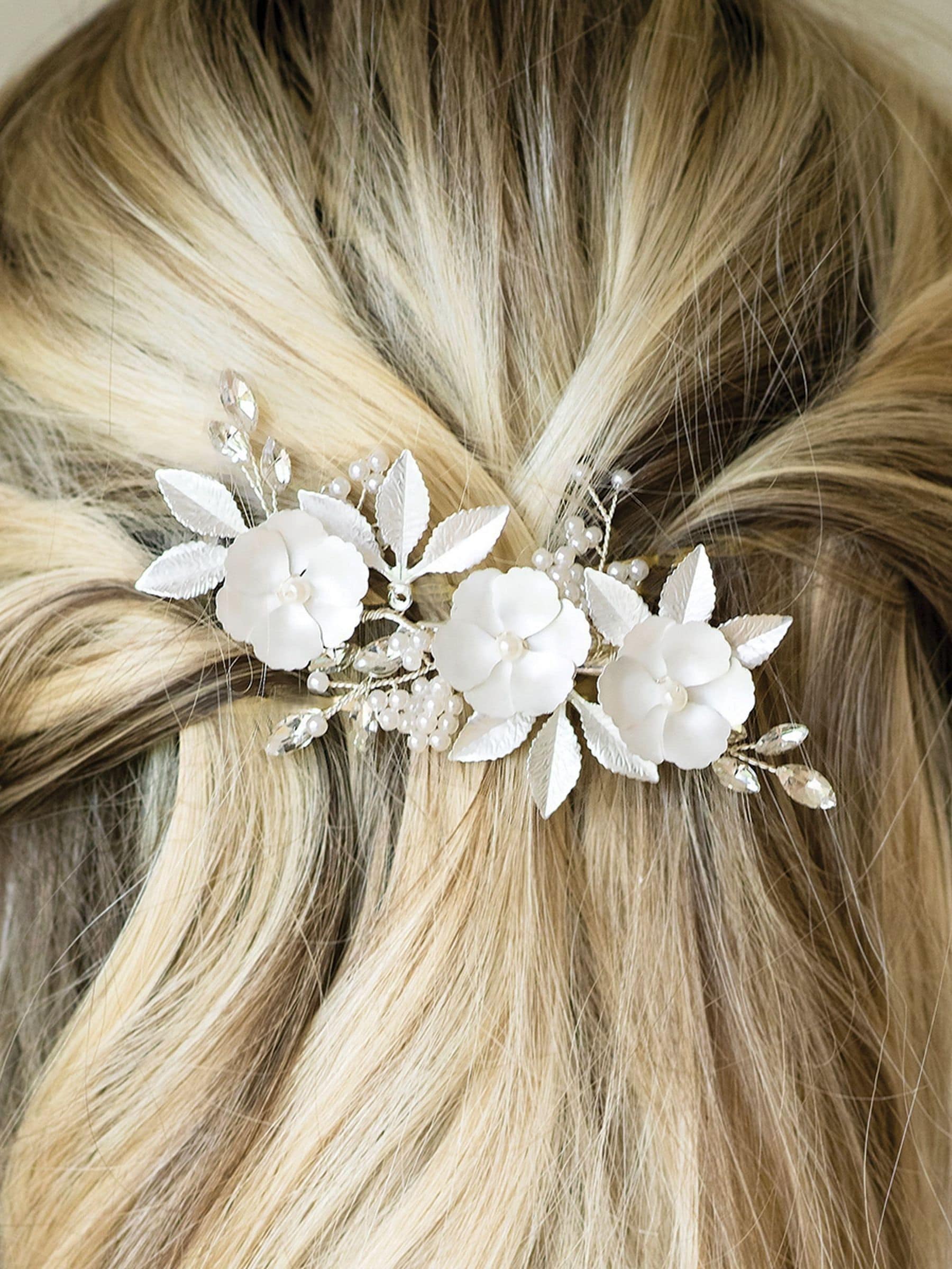 Zilver - Ivory & Co - Gardenia klem met kristallen, parels en geëmailleerde bloem