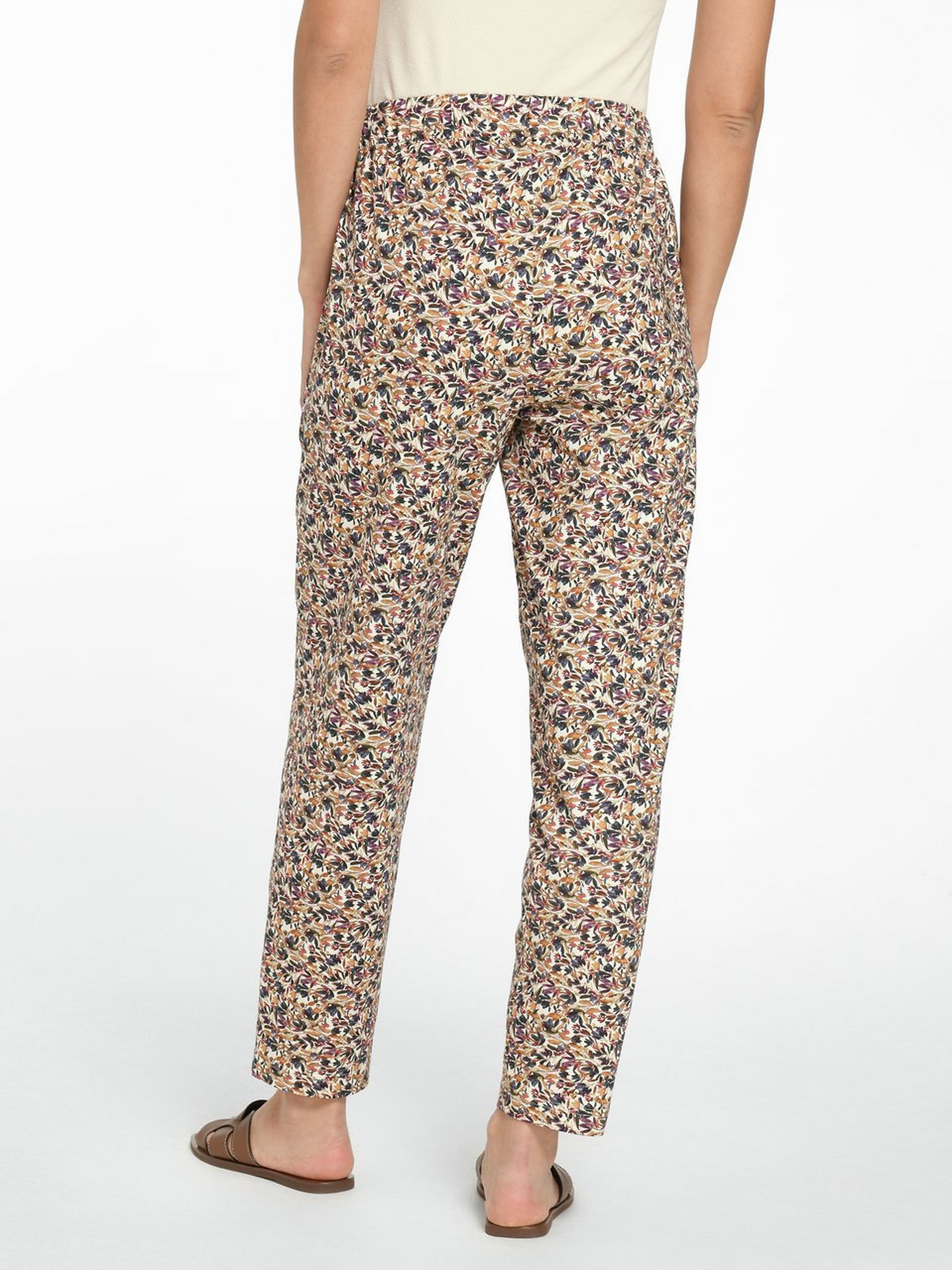 Knöchellange Bundfalten-Hose
