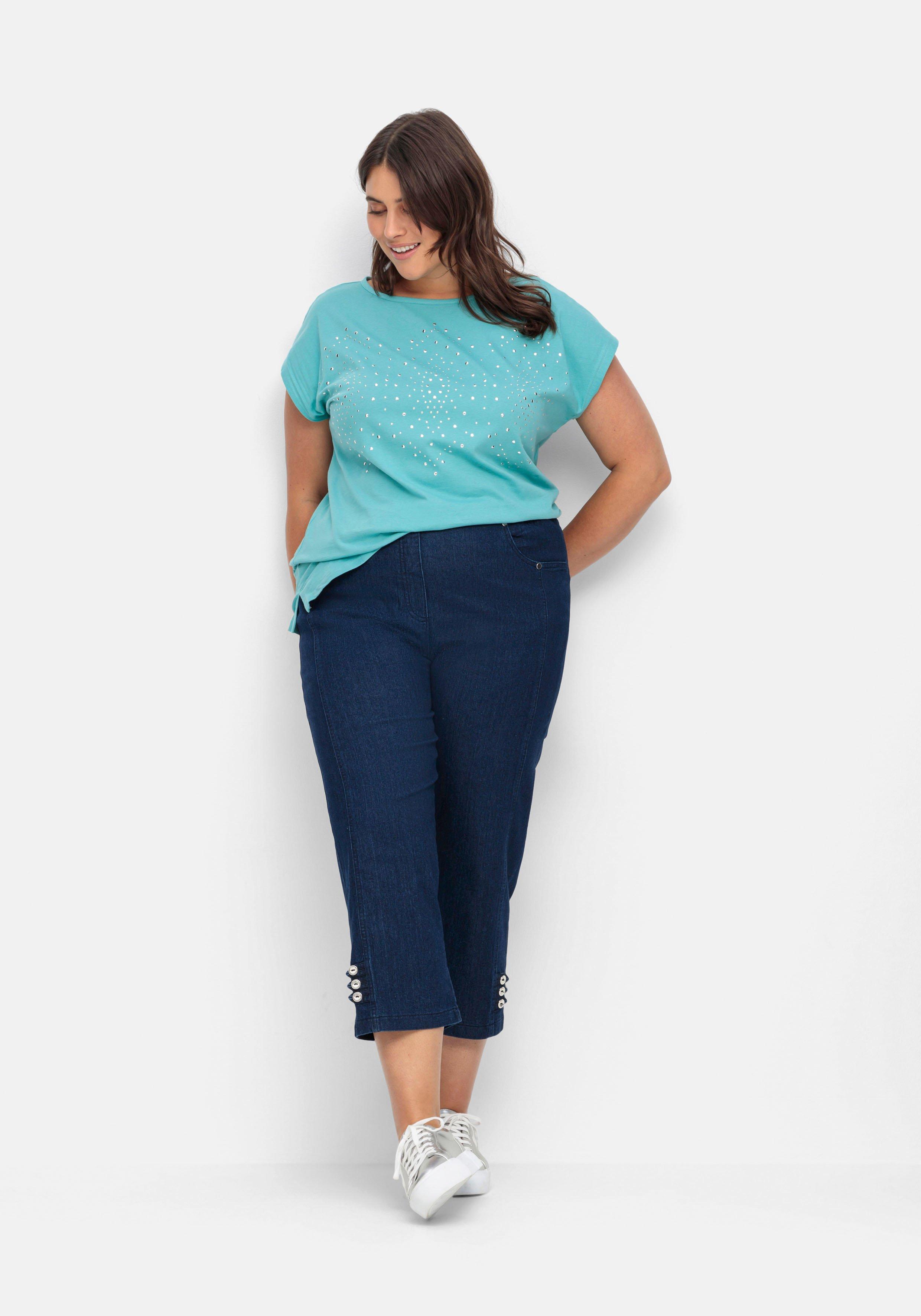 7/8-Jeans mit Zierknöpfen am Saum
