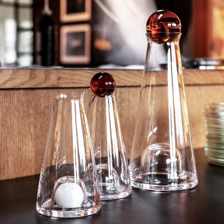 Design House Stockholm - Fia Karaffe, H 25 cm, klar / bernstein