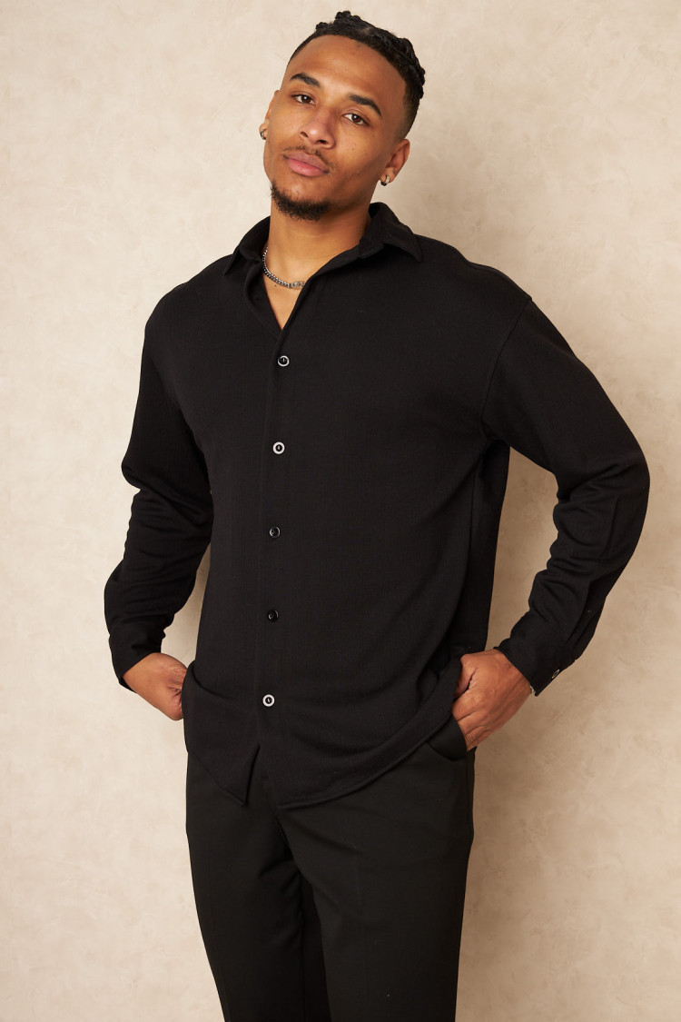 Chemise noire côtelée