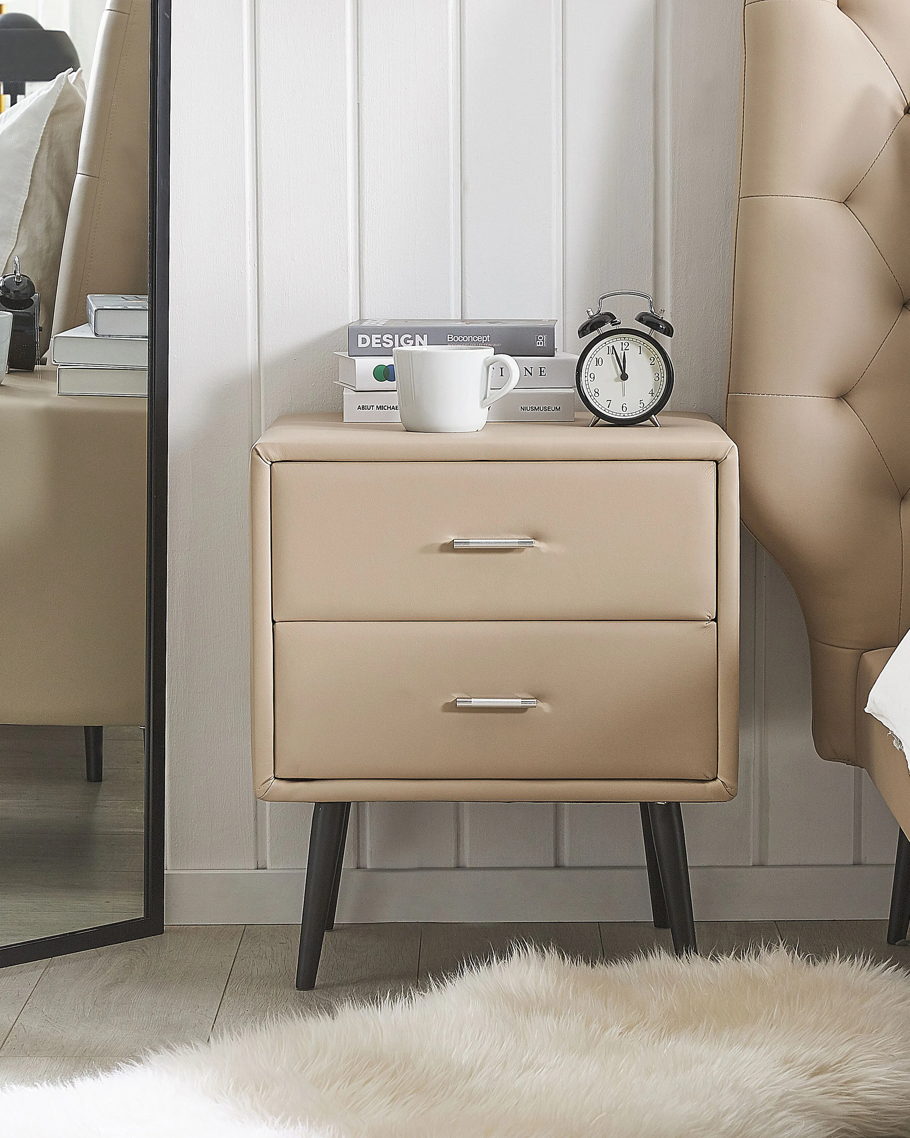Nachtkastje met 2 lades ESSONNE Kunstleer Beige
