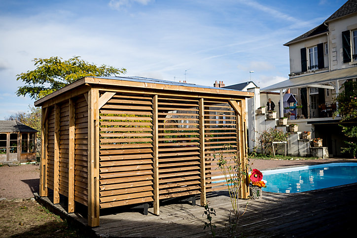 Pool house manuel bois Habrita THB3535.CCVV 3,79 x 3,79 m avec 2 parois vantelle et 2 parois comptoir