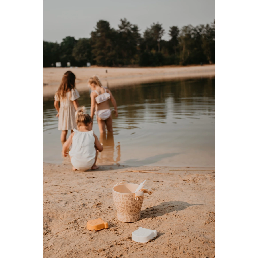 Swim Essentials Leopard Silikon Strand Set mit Eimer, Schaufel und 3 Förmchen