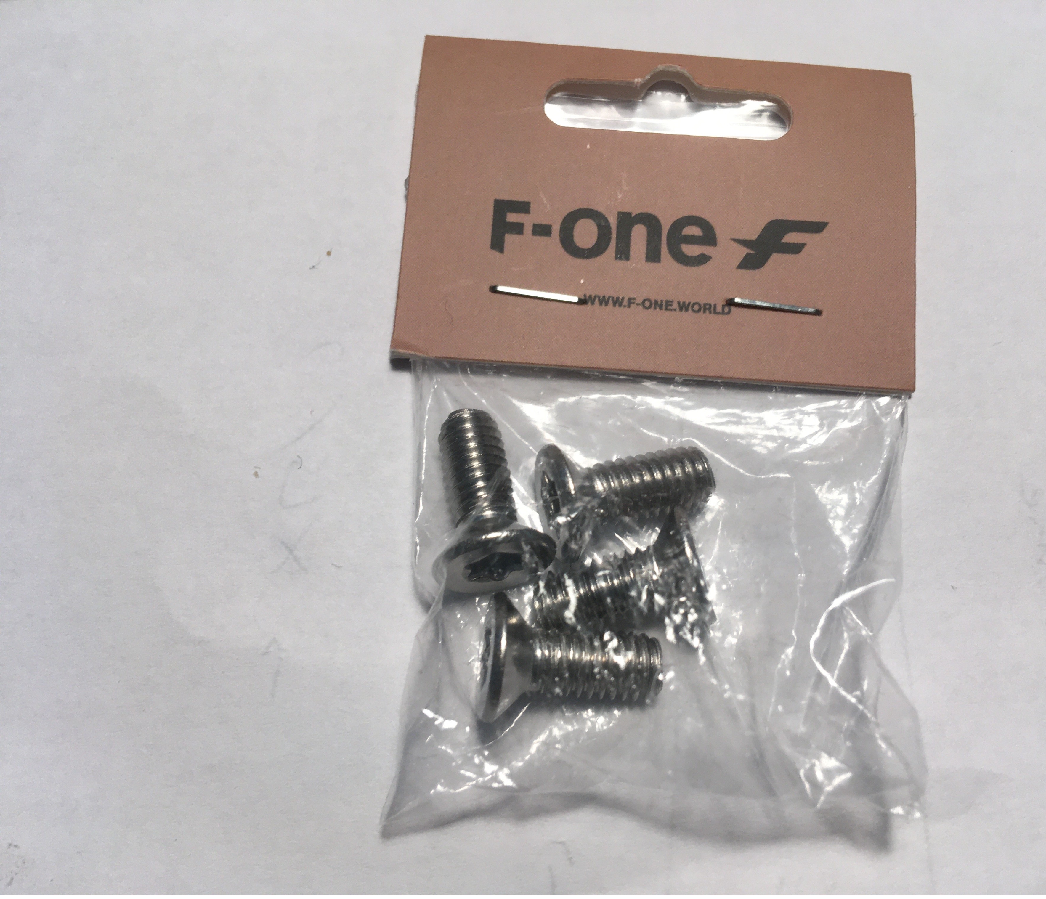 F.one M6 - 30mm screw x 4