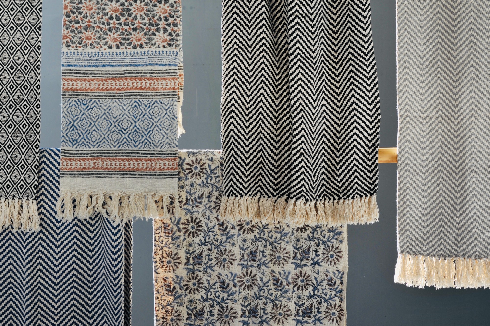 Throw 'Kaneti', blau, weiß, T 128 cm, B 180 cm günstig bestellen