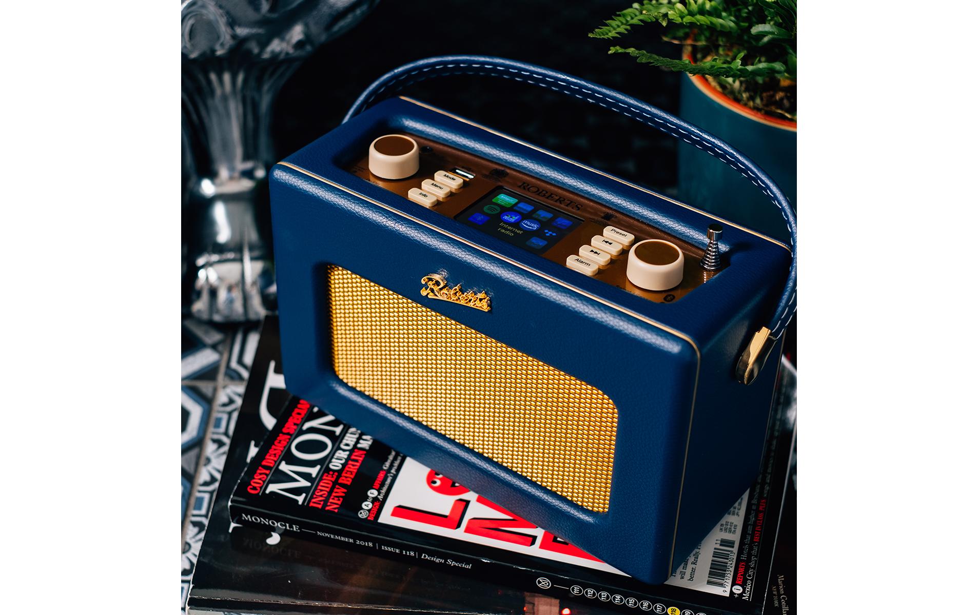 DAB+ Radio Revival iStream 3L Dunkelblau<br>DAB+-Radio im Retrostil der 1950er-Jahre