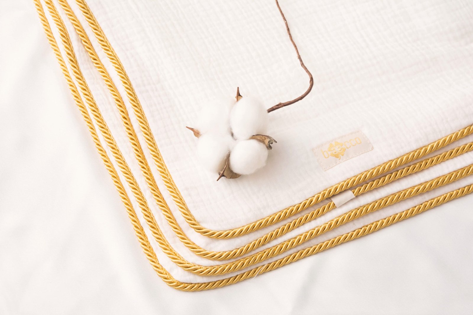 Buy GIFT BOX GIRL LARGE | Made of Organic Cotton