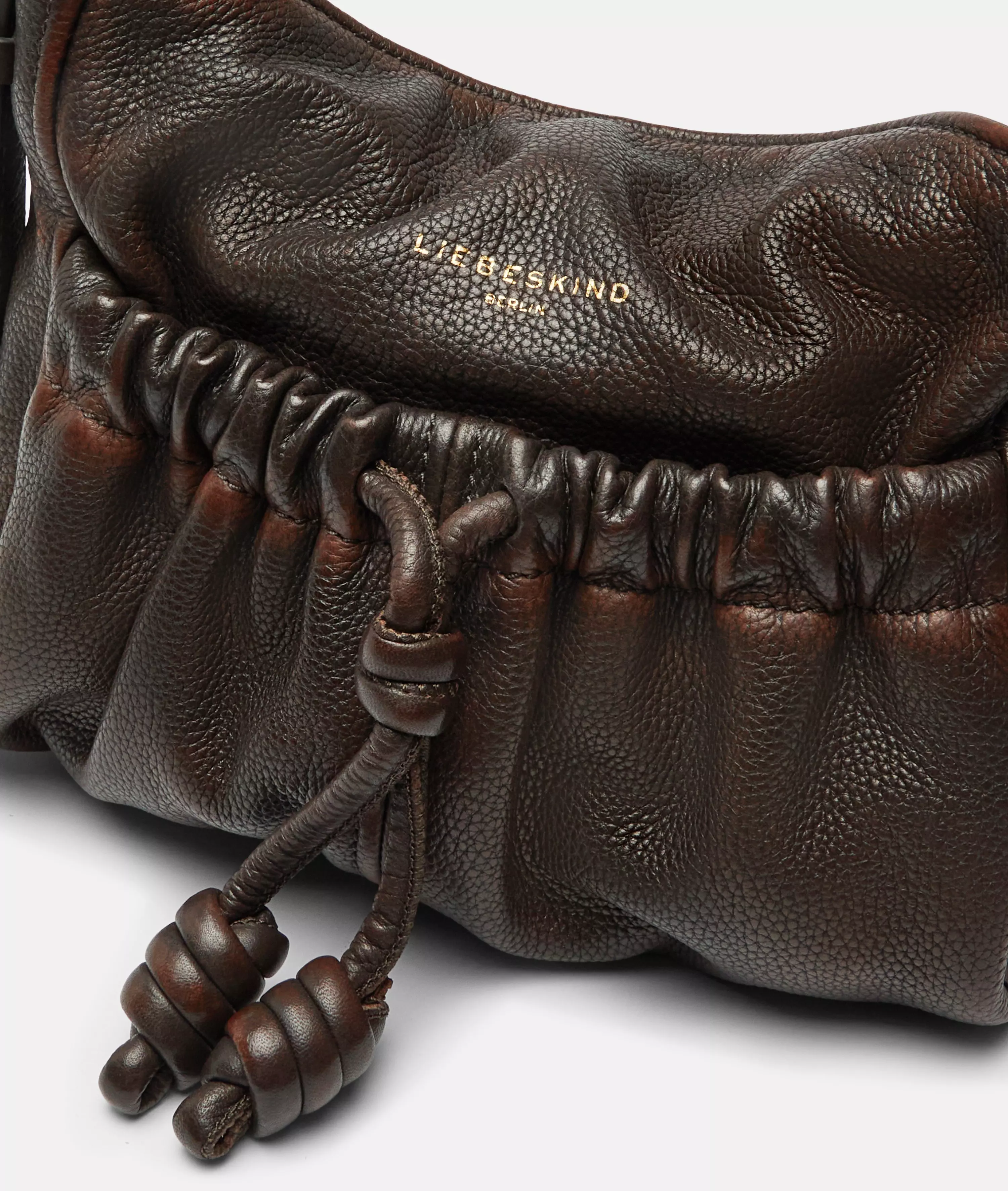 Elya Crossbody XS Small shoulder bag with a vintage effect